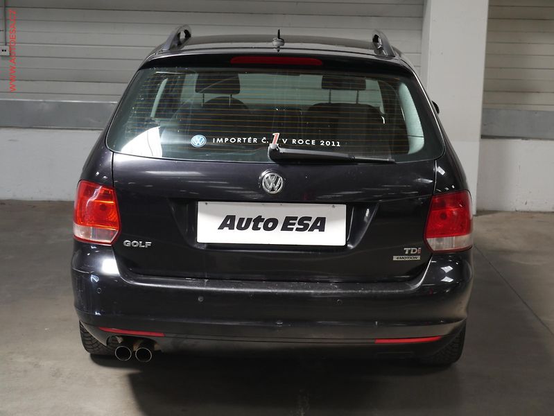 Volkswagen Golf (2012) 1.6.TDi 4x4, ČR, AC, park - fotka 5 z 21