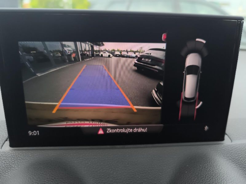 Audi Q2 1.5 TSi - fotka 16 z 26
