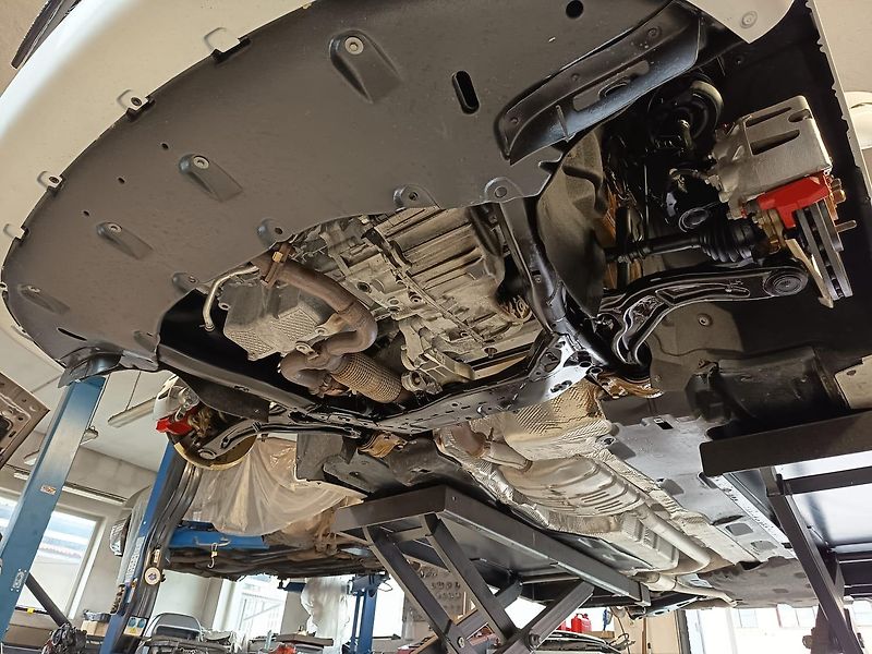 Chrysler Pacifica (2022) 3,6L V6,Top výbava, REZERVACE - fotka 39 z 50