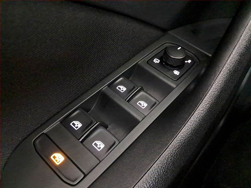 Škoda Kamiq (2022) Monte Carlo 1.5 TSI - fotka 17 z 25