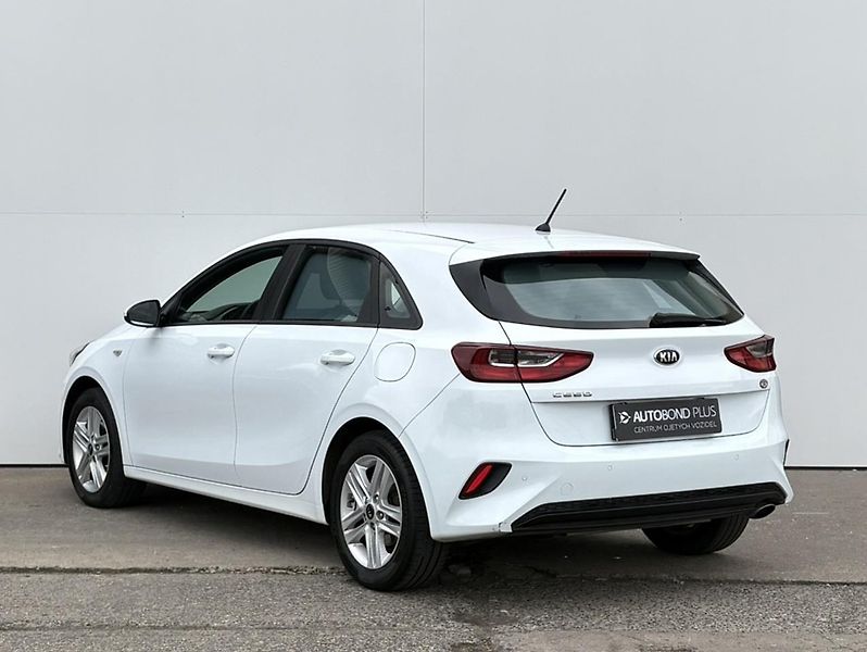 Kia Ceed 1.4 CVVT 73kW COOL - fotka 7 z 20