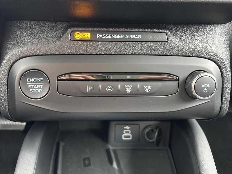 Ford Focus 1,5 EcoBlue 85kW TitaniumX AUT - fotka 32 z 36