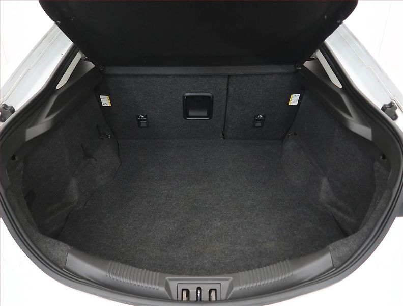 Ford Mondeo (2016) 2.0 EcoBoost, Automat, Kůže - fotka 14 z 26
