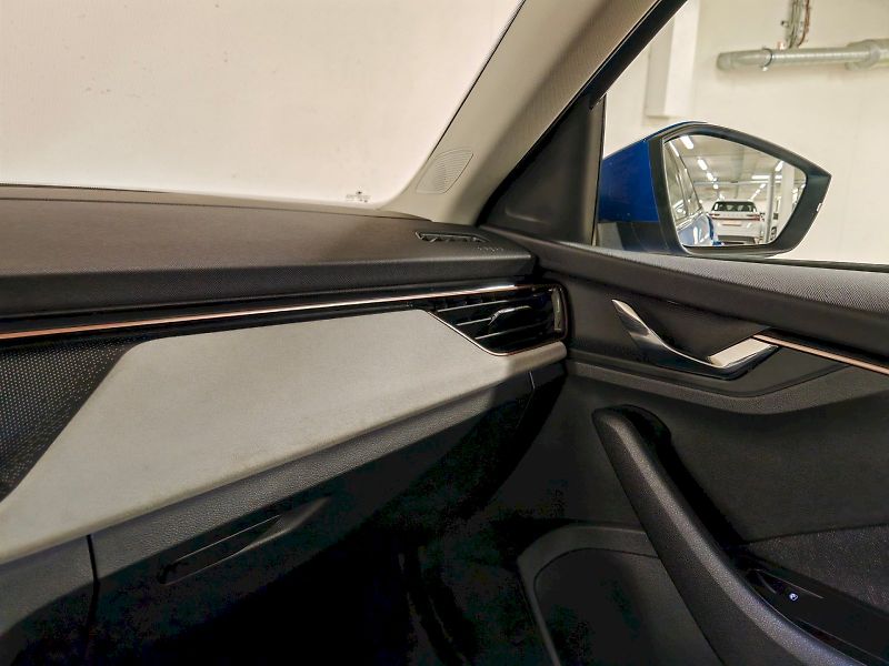 Škoda Kamiq (2025) 1.0 TSI 85 kW DSG Top Selectio - fotka 6 z 29