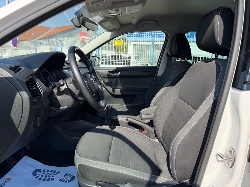 Škoda Fabia Com.III 1,0 TSi/70kW -Ambition - fotka 12 z 56