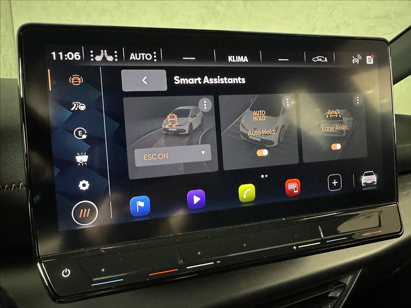 Cupra Born 150kW LED Tepelko Kamera - fotka 30 z 48