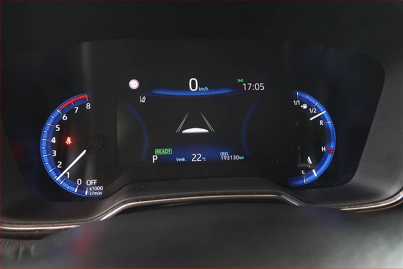 Toyota Corolla (2021) 2.0 Hybrid, Automat - fotka 11 z 19