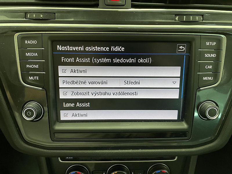 Volkswagen Tiguan 1.4 TSi ČR DSG SERVISKA  - fotka 23 z 26