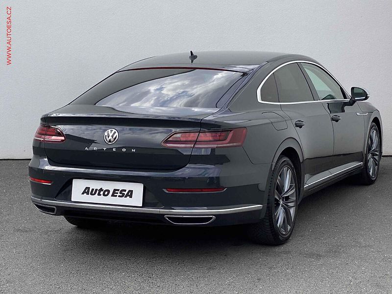 Volkswagen Arteon (2018) 2.0TDi, ČR, Elegance, DSG - fotka 4 z 19