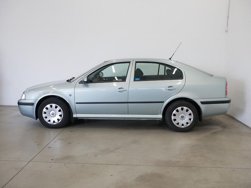 Škoda Octavia - fotka 3 z 22