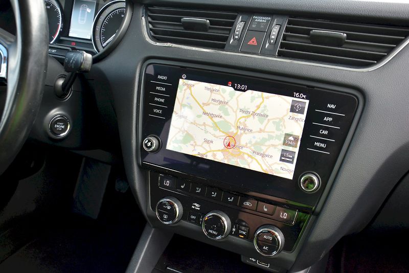Škoda Octavia (2018) Combi 2.0 TDI 110 kW Style - fotka 18 z 26