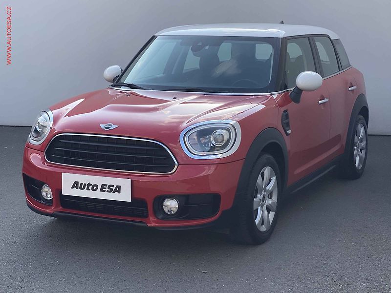 Mini Countryman (2017) 1.5i, ČR, servis.kniha, LED - fotka 3 z 17