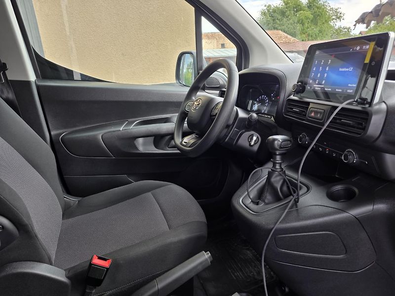 Toyota ProAce City 1.5-1.MAJ-V ZÁRUCE-DPH-TAŽNÉ - fotka 3 z 16