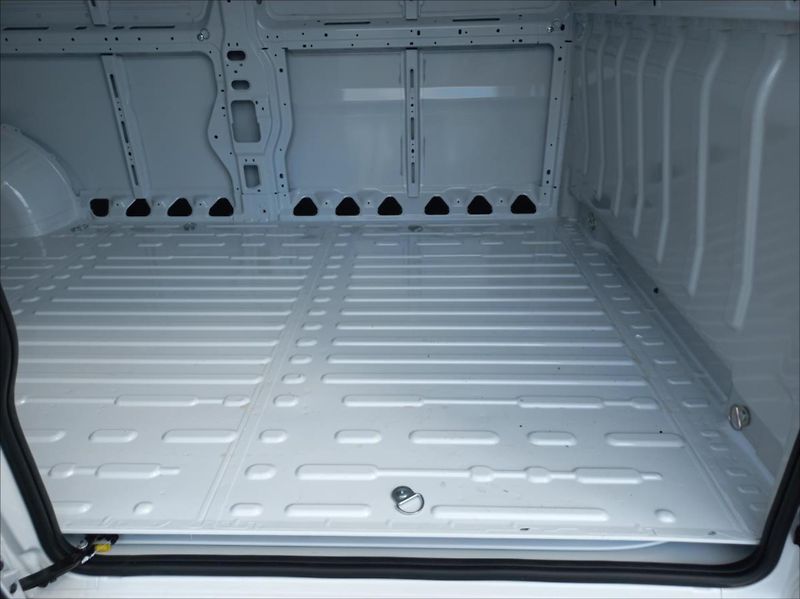 Fiat Ducato 2,2 MTJ 180k  Maxi L3H2 35 - fotka 12 z 19