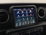 Jeep Wrangler UNLIMITED PHEV 4xE CZ 1.maj - náhled 38