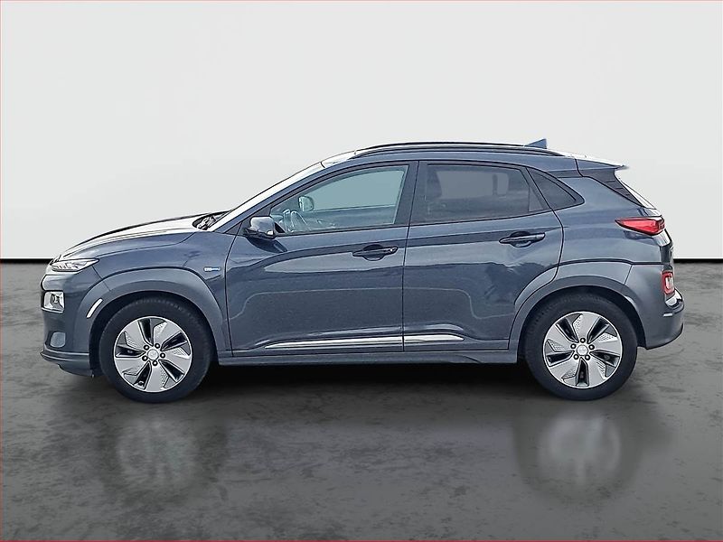 Hyundai Kona (2019) Electric 64 kWh, SoH 96% - fotka 3 z 21