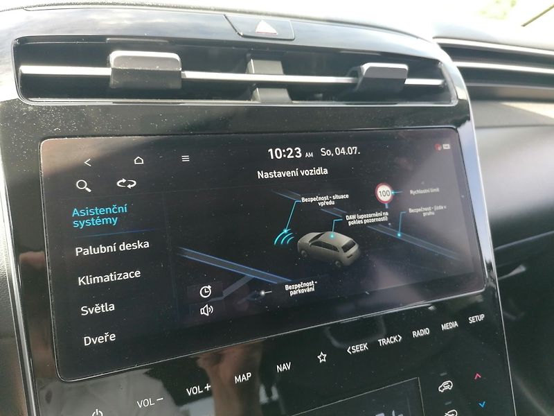 Hyundai Tucson (2021) 1.6 CRDi 100kW 48V Feel - fotka 18 z 41