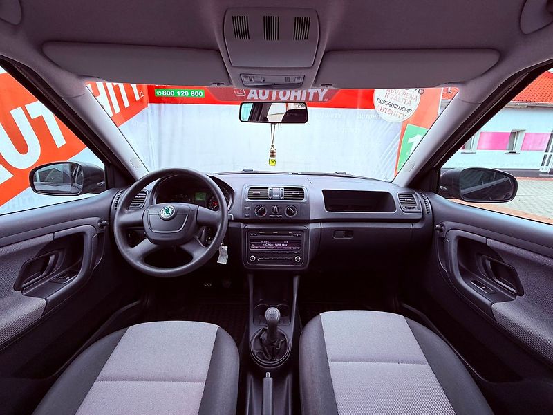 Škoda Fabia 1.2 TSi Ambition, 75 tkm - fotka 12 z 19