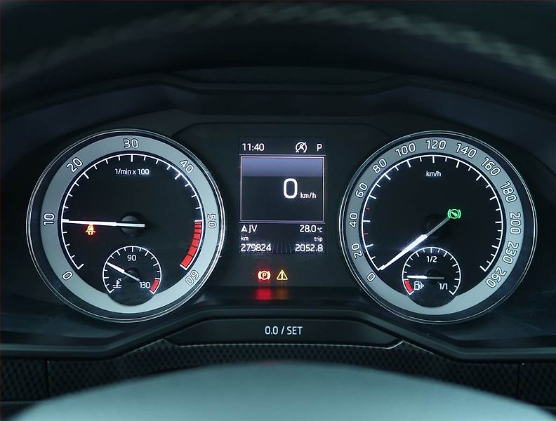 Škoda Superb (2017) Sportline 2.0 TDI, Automat - fotka 11 z 20