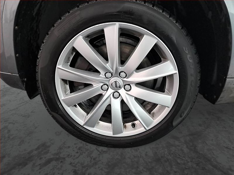 Volvo XC90 (2017) D5 AWD, 4X4, Automat, Kůže - fotka 15 z 16