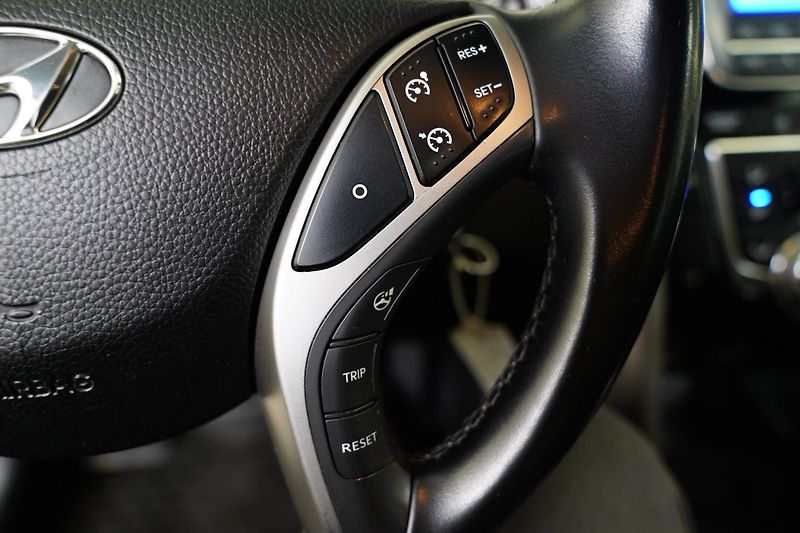 Hyundai i30 - fotka 17 z 25