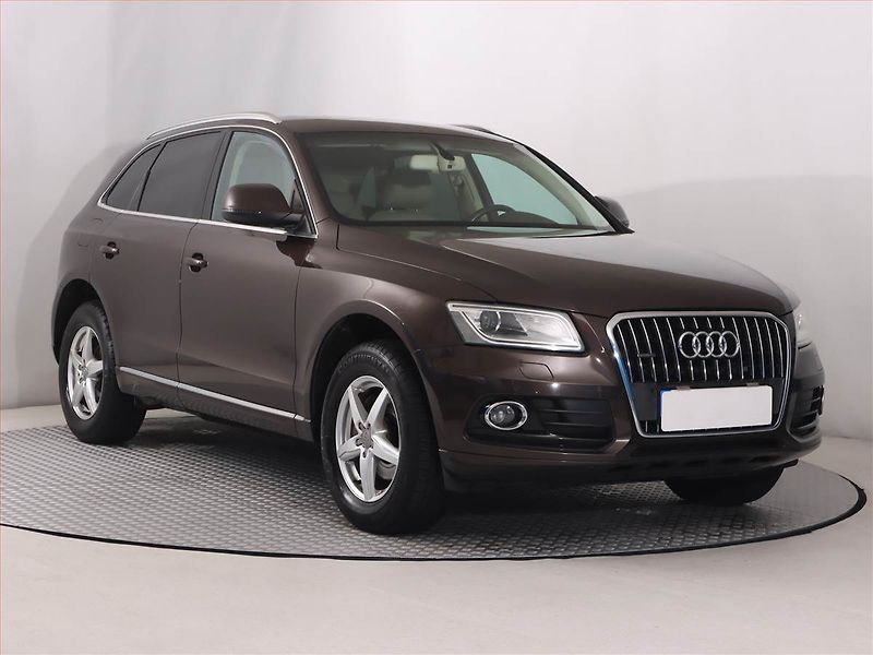 Audi Q5 (2012) design 2.0 TDI, 4X4, Automat - fotografie inzerátu