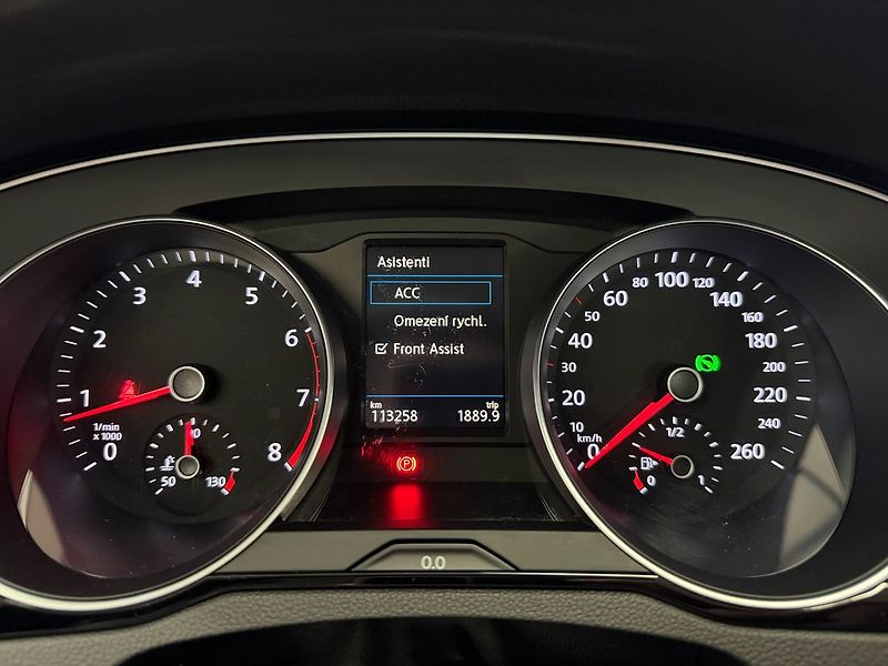 Volkswagen Passat 2.0TSI 200KW DSG 4MOTION R-LIN - fotka 21 z 28