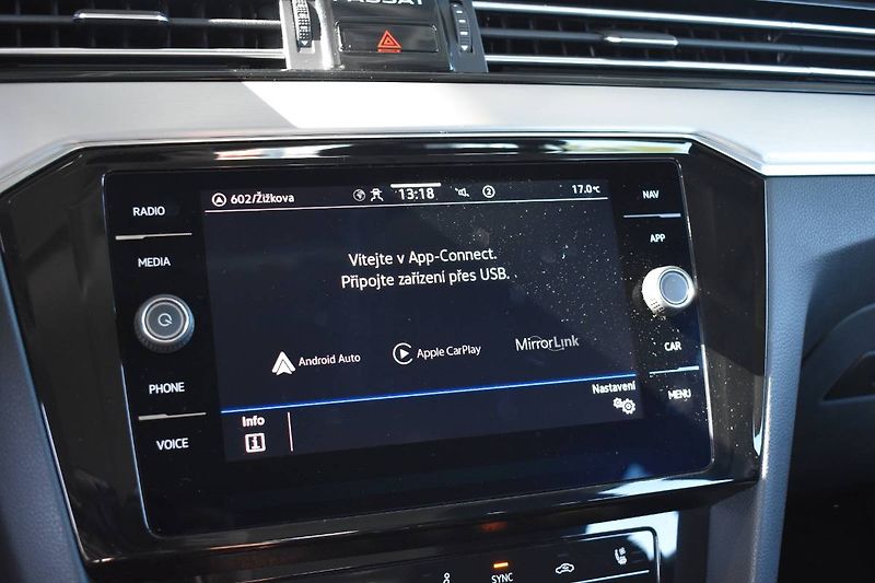Volkswagen Passat Variant (2023) 2.0TDI 110kW DSG , Tažné - fotka 6 z 27