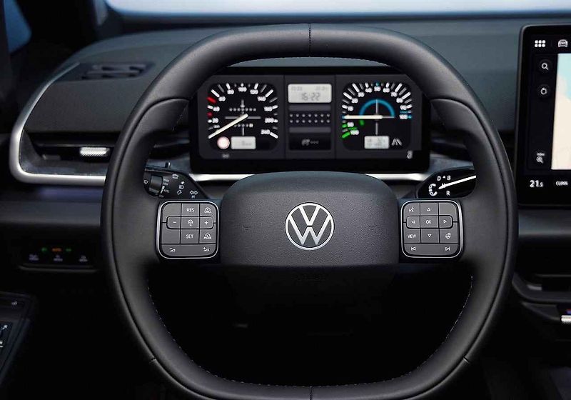 Elektrický Volkswagen třídy Golf teď nabídne jak dobré jízdní vlastnosti, tak příjemný interiér.