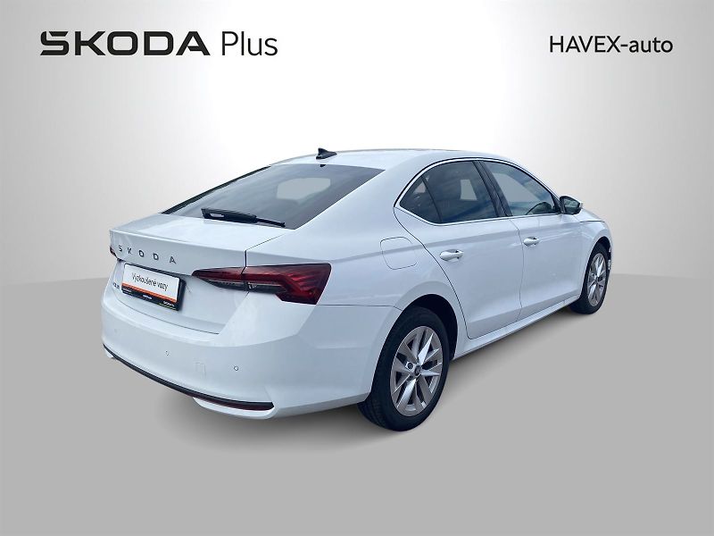 Škoda Octavia (2025) 1.5 TSI DSG Top Selection - fotka 2 z 34