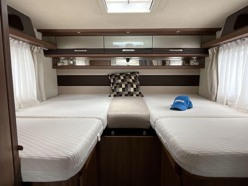 Knaus (2016) Sky I Plus 700 LEG - fotka 18 z 27