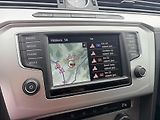 Volkswagen Passat 2.0TDI 110KW MATRIX REZERVACE - náhled 32