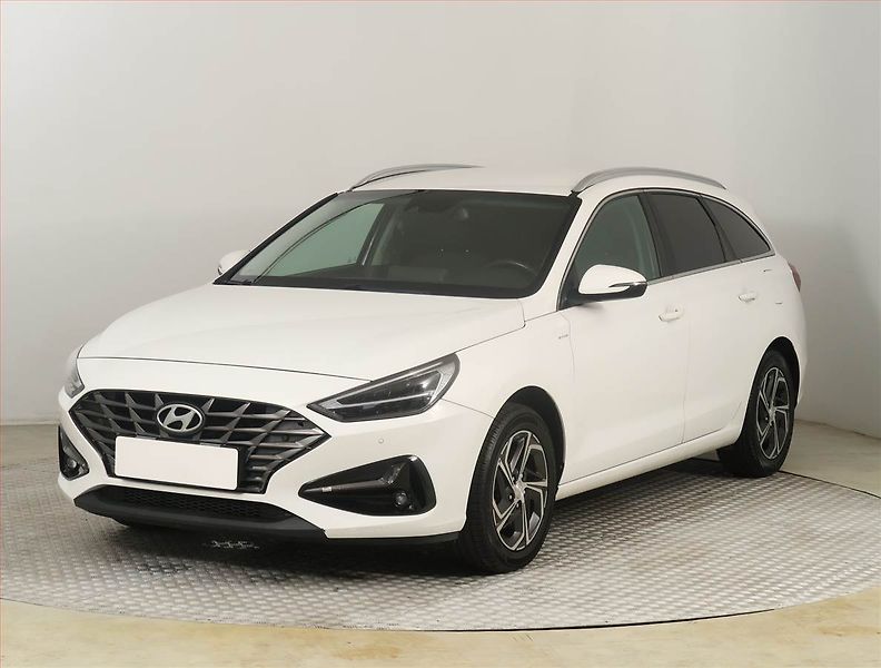 Hyundai i30 (2022) Smart 1.5 DPI, ČR,1.maj - fotka 2 z 21
