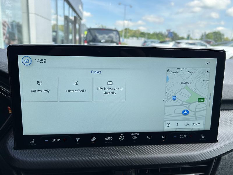 Ford Kuga 1,5 EcoBoost 110kW ST-LINE X - fotka 28 z 36
