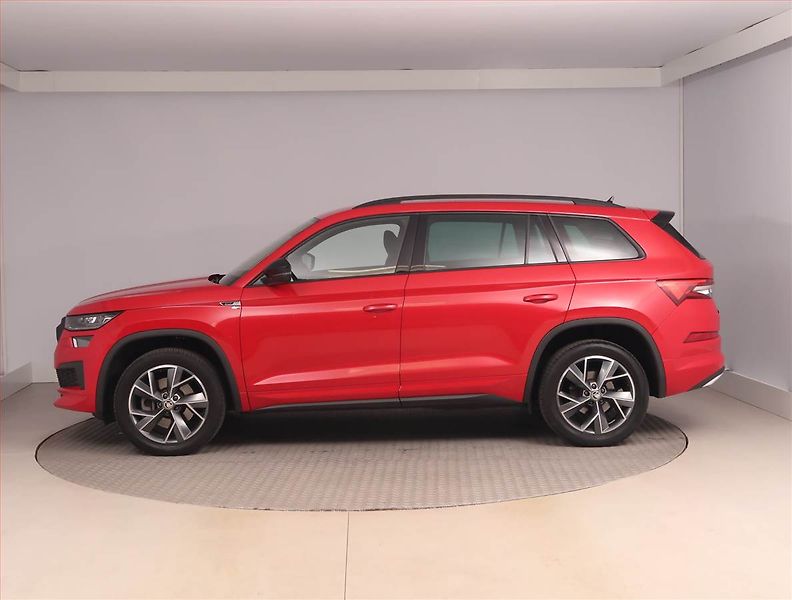 Škoda Kodiaq (2023) 2.0 TDI - fotka 3 z 17