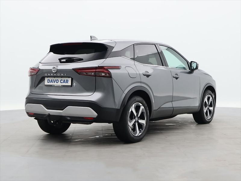 Nissan Qashqai 1,3 T-GDI N-Connecta CZ - fotka 7 z 32