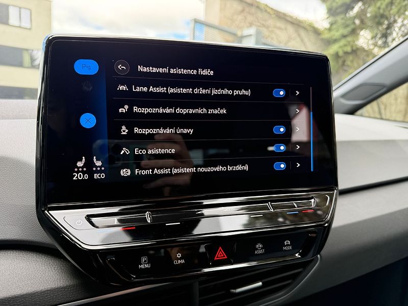 Volkswagen ID.3 PRO Perf. 150kW Kamera 62Kwh - fotka 20 z 37