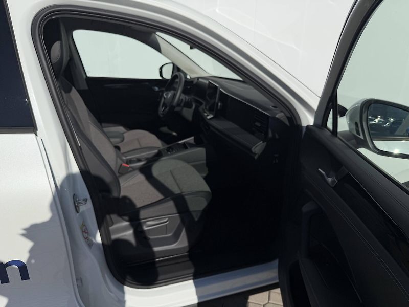 Volkswagen Tiguan (2025) People 7DSG 2,0TDi - fotka 25 z 25