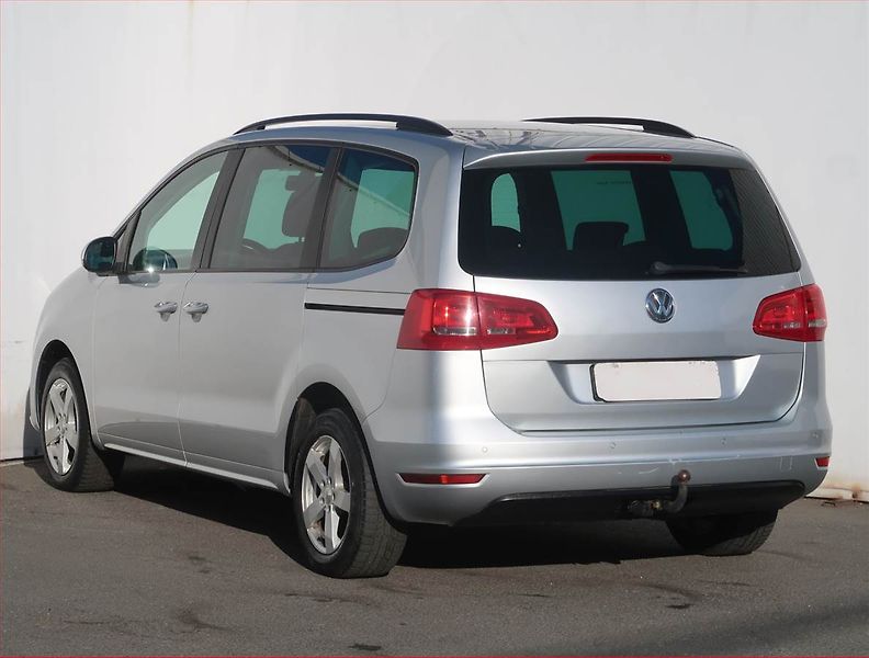 Volkswagen Sharan (2012) 2.0 TDI, 7 míst, Serv.kniha - fotka 4 z 18