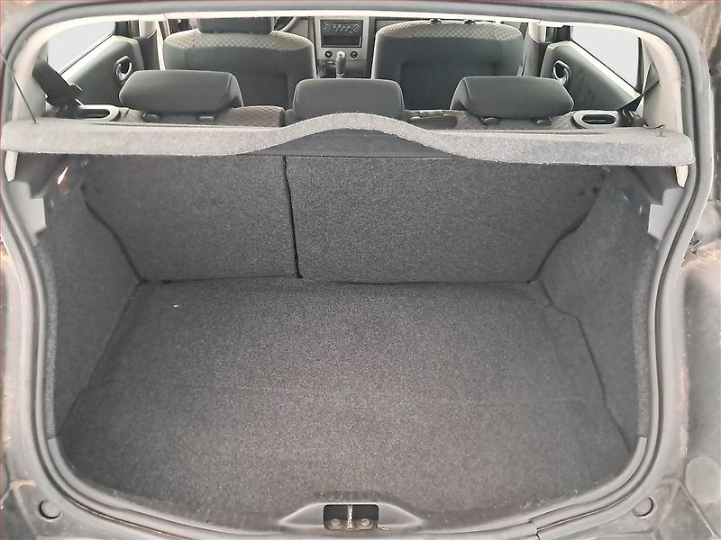 Renault Mégane (2003) 1.6 16V , po STK, Klima - fotka 14 z 14