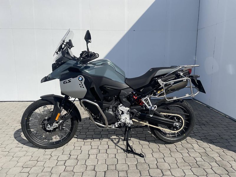 BMW (2026) F 900 GS ADVENTURE - fotka 7 z 13