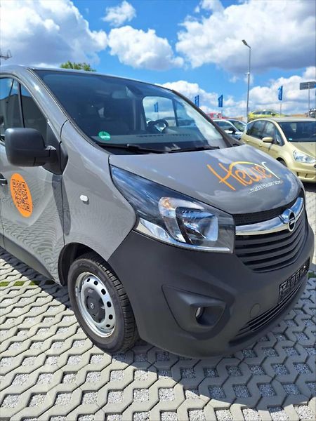 Opel Vivaro 1,6 CDTI 88 kW Klima 1.Maj DPH - fotka 9 z 12