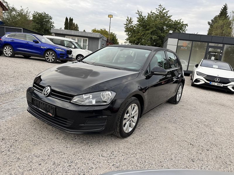 Volkswagen Golf (2015) 1.2 TSi 81KW 1.Majitel  - fotka 5 z 35