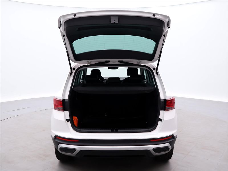Seat Ateca 2,0 TDI Style LED Virtual DPH - fotka 9 z 30