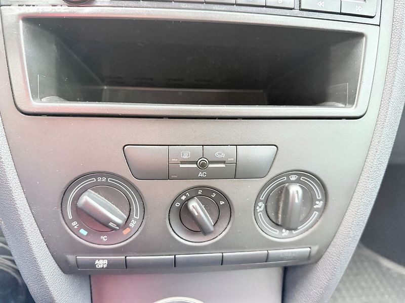 Škoda Octavia 1.9TDI 77kW - fotka 13 z 27