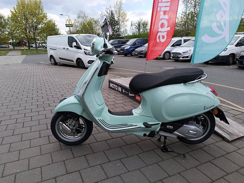 Vespa Primavera 125 3V ABS (2026) Verde Amabile 2026 - fotka 4 z 11
