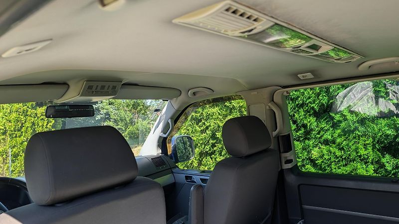 Volkswagen Multivan (2007) - fotka 27 z 39