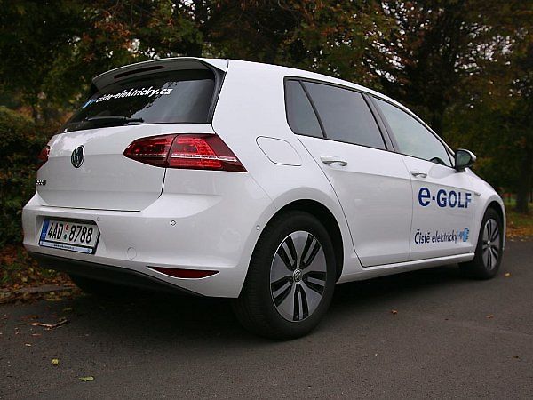 Volkswagen e-Golf.