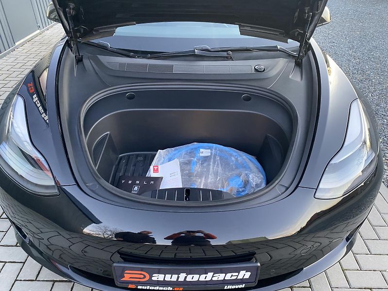 Tesla Model 3 REFRESH - ZÁRUKA TESLA MATRIX - fotka 33 z 35