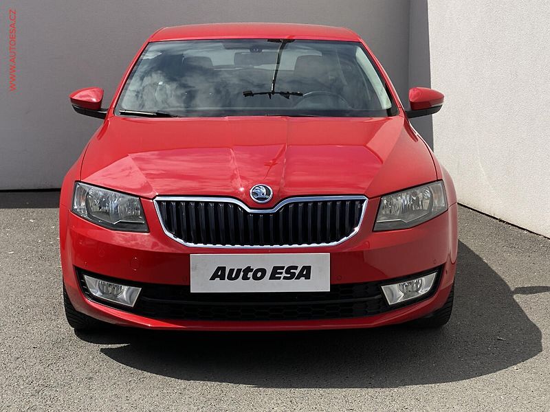 Škoda Octavia (2013) 1.2 TSi, Elegance - fotka 2 z 16